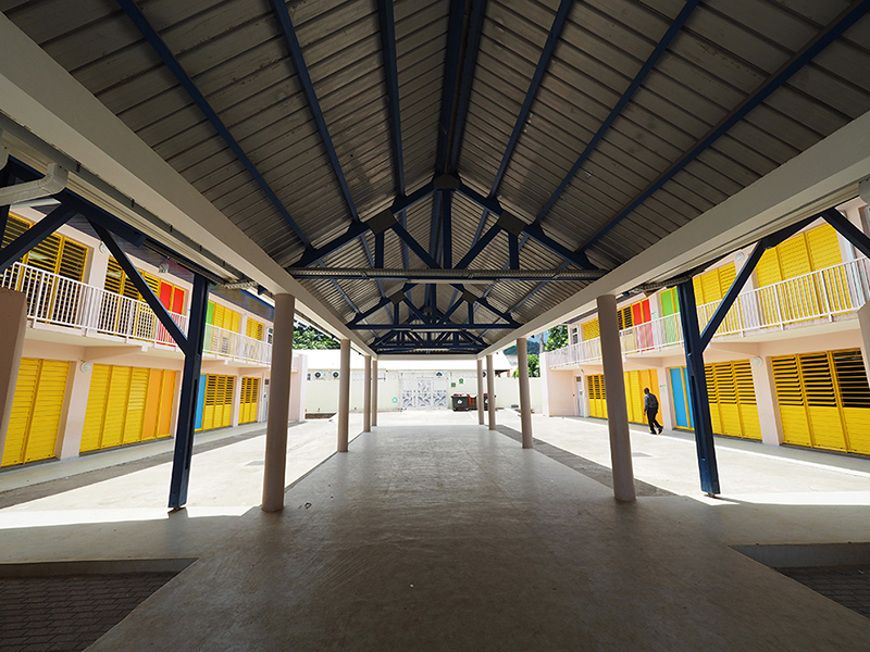 MAYOTTE - ECOLE de KOUNGOU PLAGE